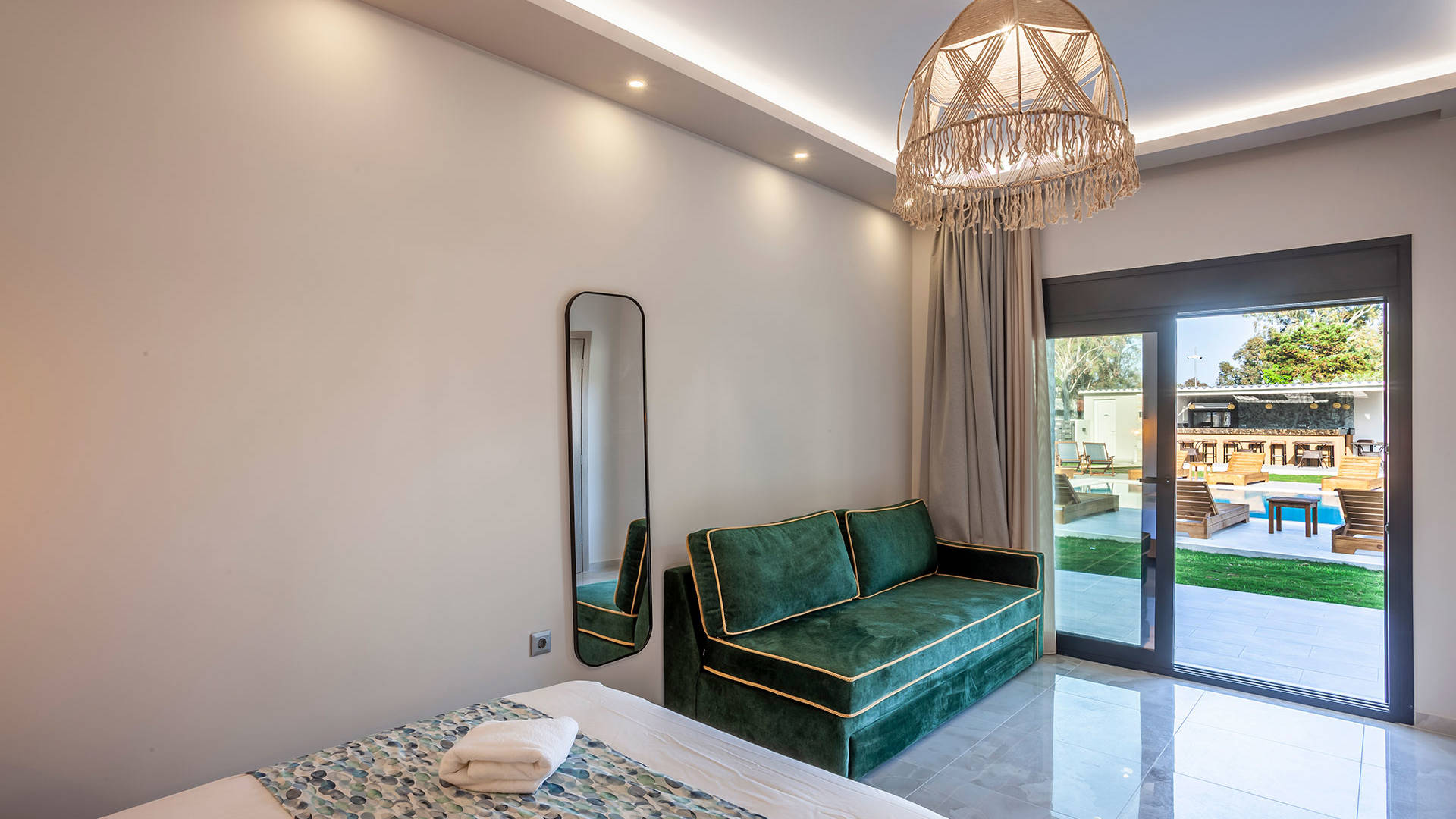 
Chalkidiki Apartments Olia Seaside Residence Luxury Suite Pool 0259 HDR Villa Halkidiki Pefkochori